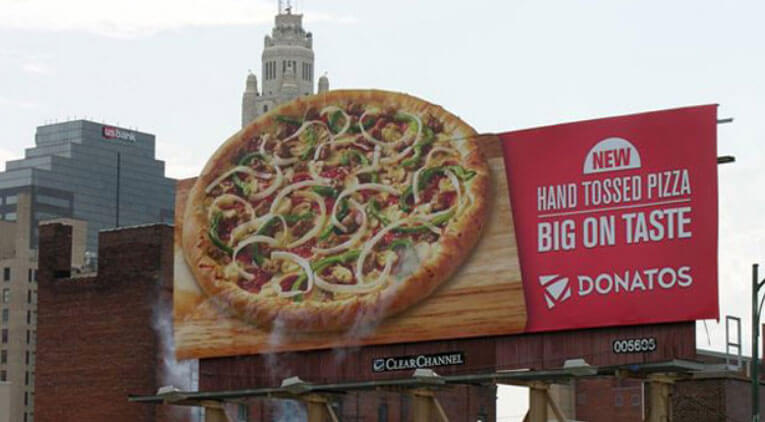 A-Steaming-Hot-Pizza