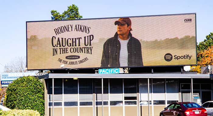 Rodney Atkins – 14’ x 48’ Digital Billboard