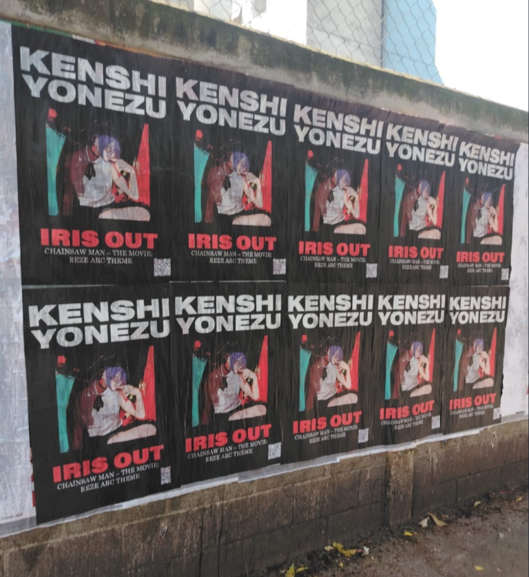 Wild Posting® campaign for Kenshi Yonezu's "IRIS OUT" from Chainsaw Man – The Movie: Reze Arc, wheat-pasted in a 10-poster grid on a Mexico City wall